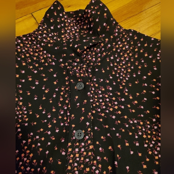 NWOT Kate Spade Meadow Smocked Back Shirtdress. Black. Orange, pink floral. 2. - Picture 12 of 16